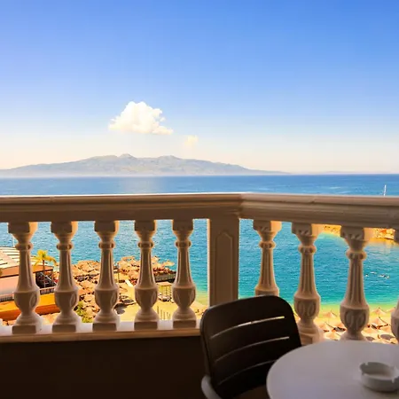 Hotel Apollon Sarandë Esterno foto