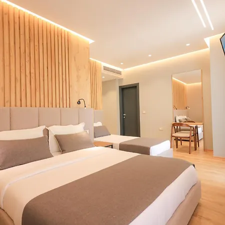 Hotel Apollon Sarandë Esterno foto