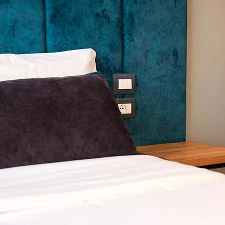 Hotel Apollon Sarandë Esterno foto