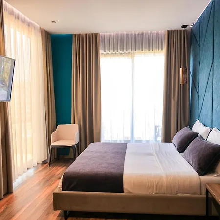 Hotel Apollon Sarandë Esterno foto