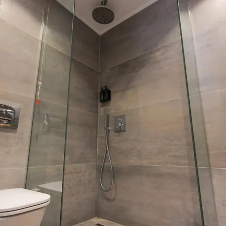 Hotel Apollon Sarandë Esterno foto