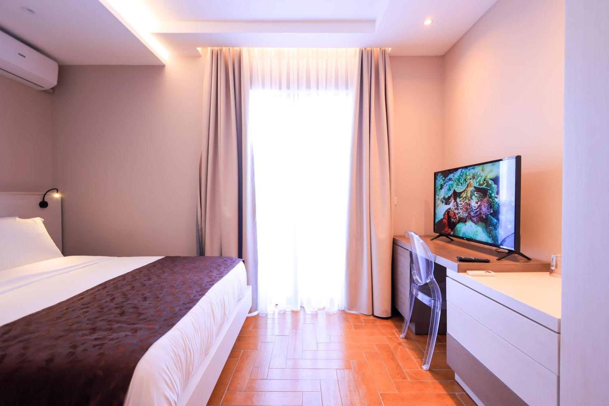 Hotel Apollon 4*