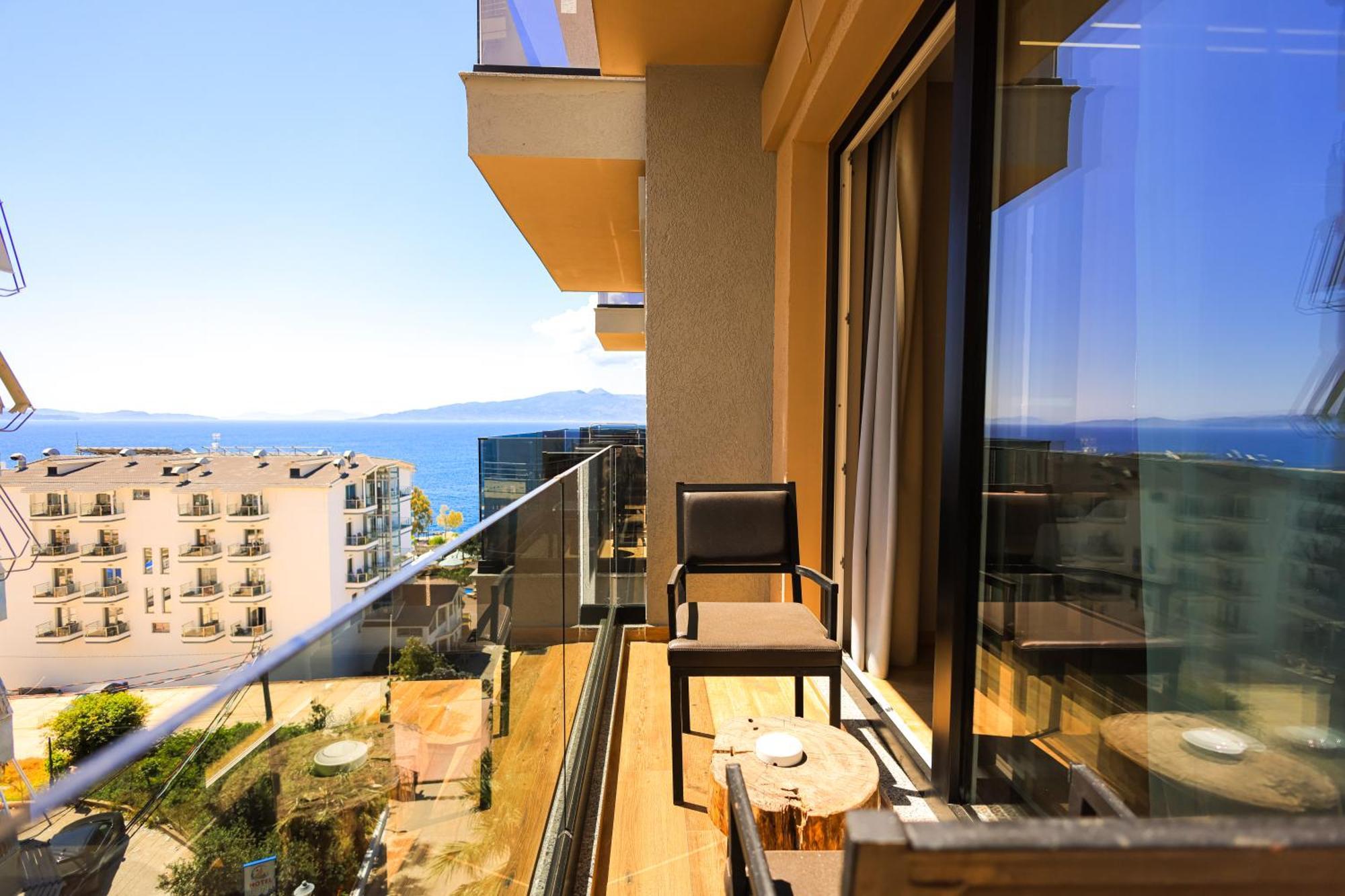 Apollon 4* Sarandë