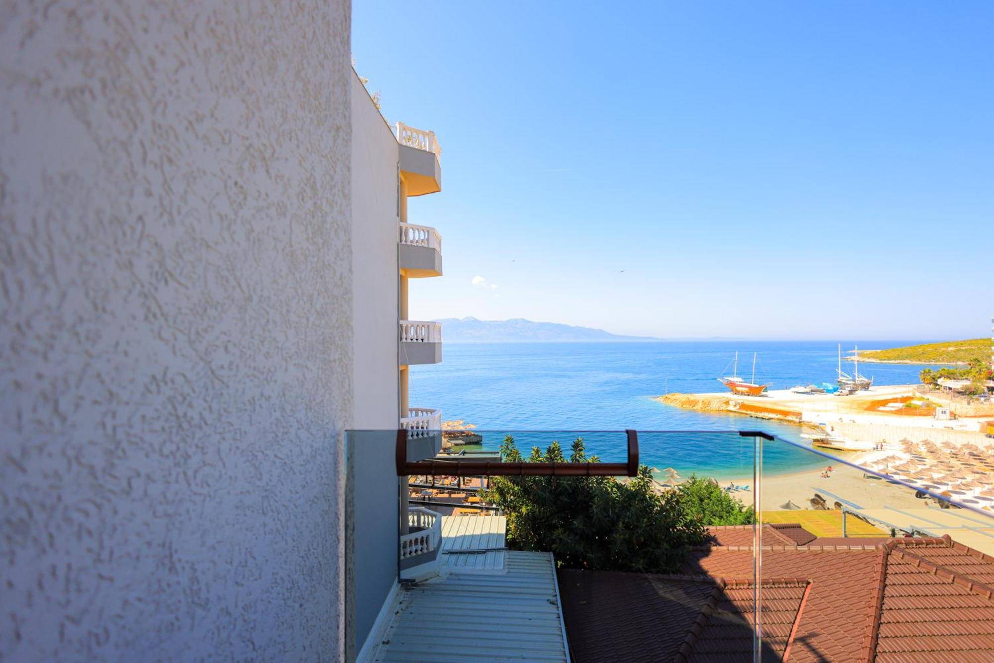 Apollon Hotel